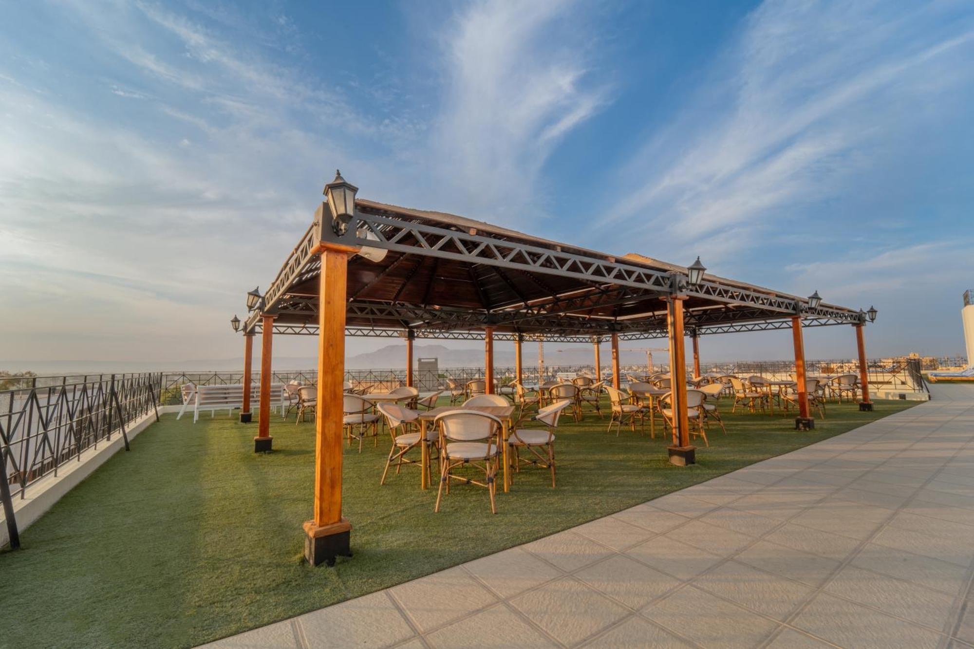 The Temple Hotel & Spa Luxor Exteriör bild